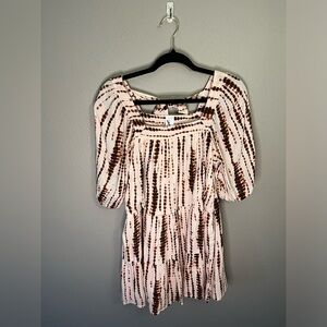 Violet Romance Petite square neck tiered mini smock dress in tie dye US 4 UK 8